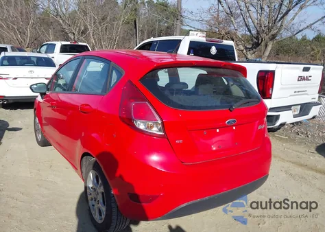 2015 Ford Fiesta Se из США, поврежденный, VIN 3FADP4EJ3FM108369